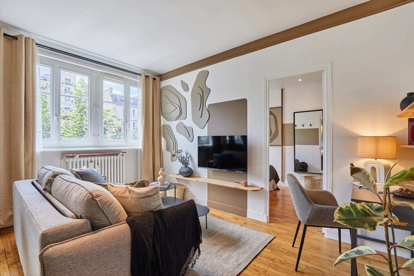 Haria - 1 A Pasteur Paris